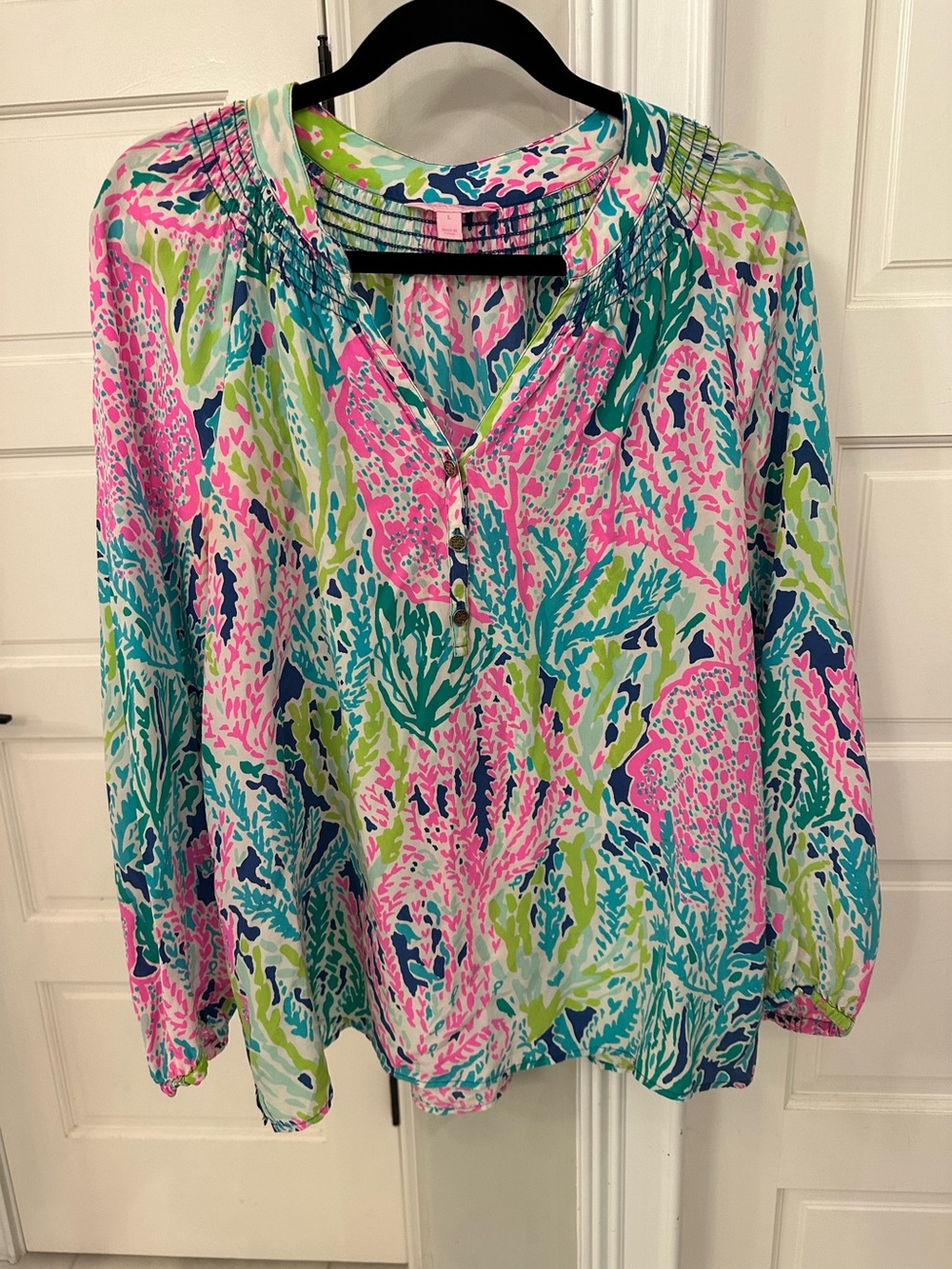 Lilly Pulitzer Elsa 100% Silk Let’s Cha Cha Coral Marine Blouse Colorful Size L